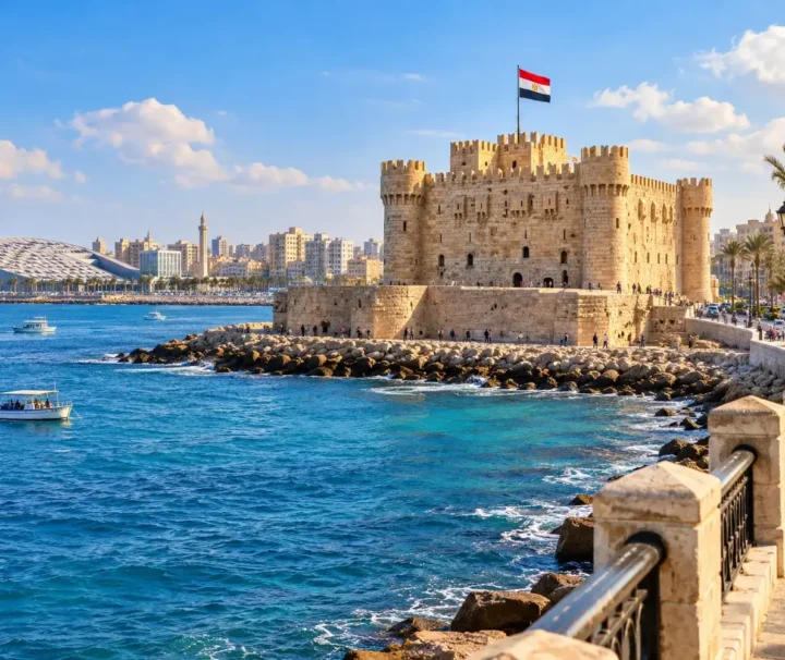 Alexandria Tagesausflug ab Kairo mit Qaitbay-Zitadelle am Mittelmeer.