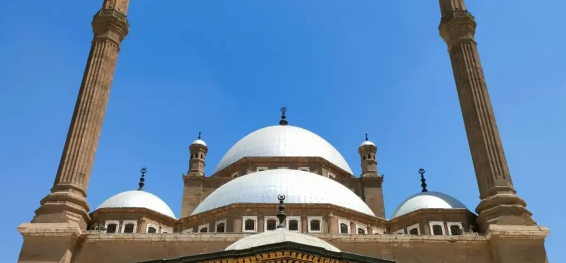 Historische Moscheen in Kairo.
